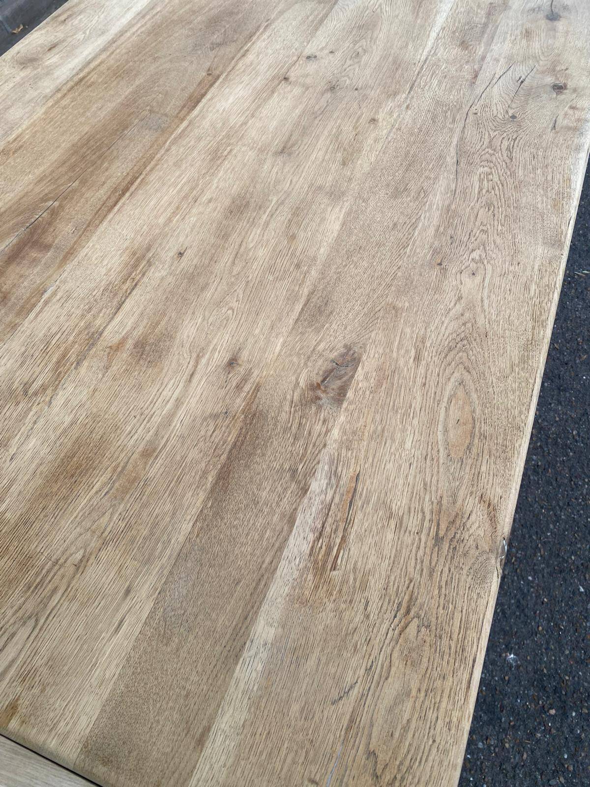 Large extendable farmhouse dining table stripped in solid oak 200-300cm