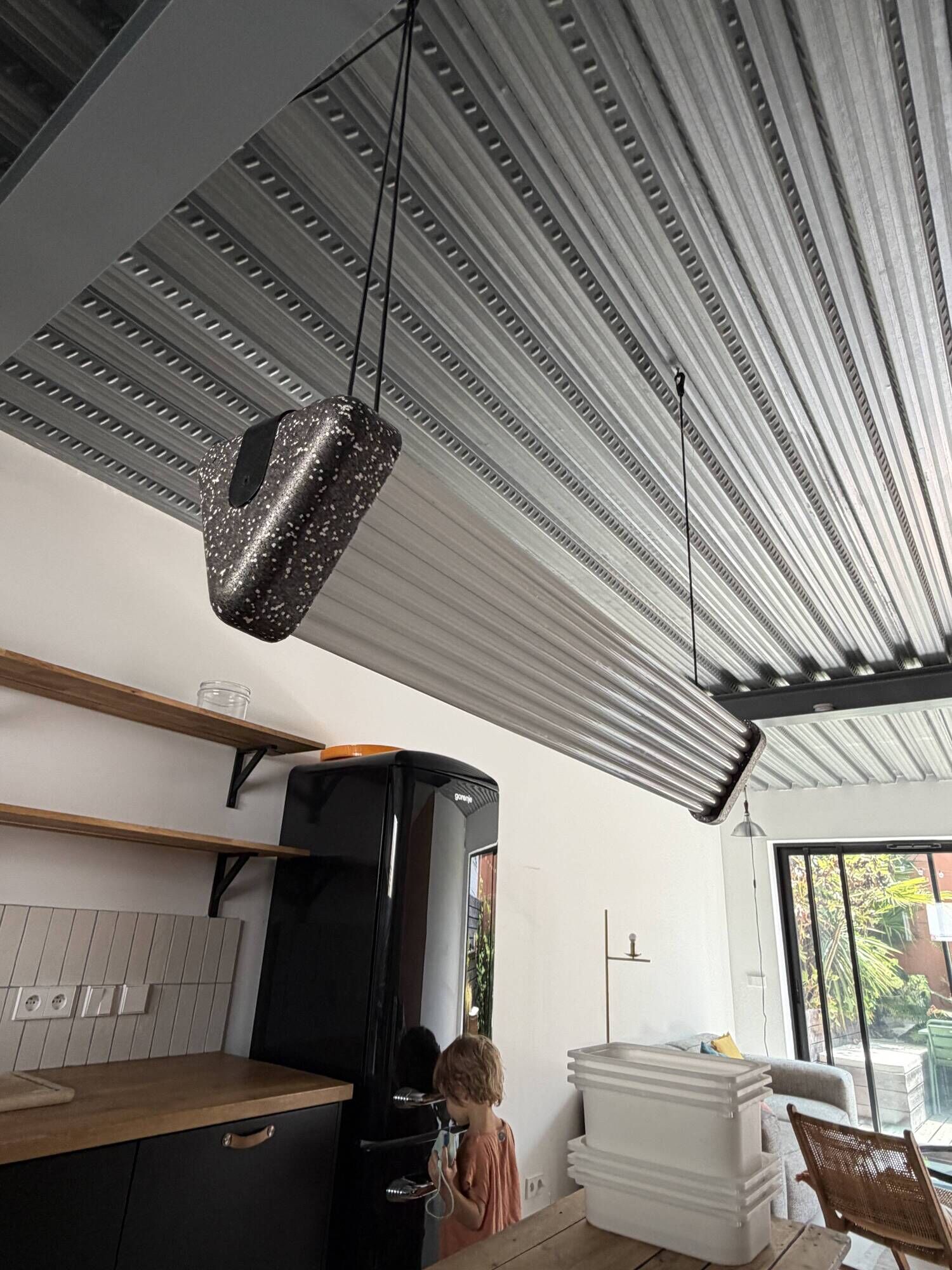 Suspension Polix par Maximum Paris