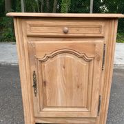 Louis-Philippe confiturier buffet from the 19th century, renovated in raw solid cherry wood.