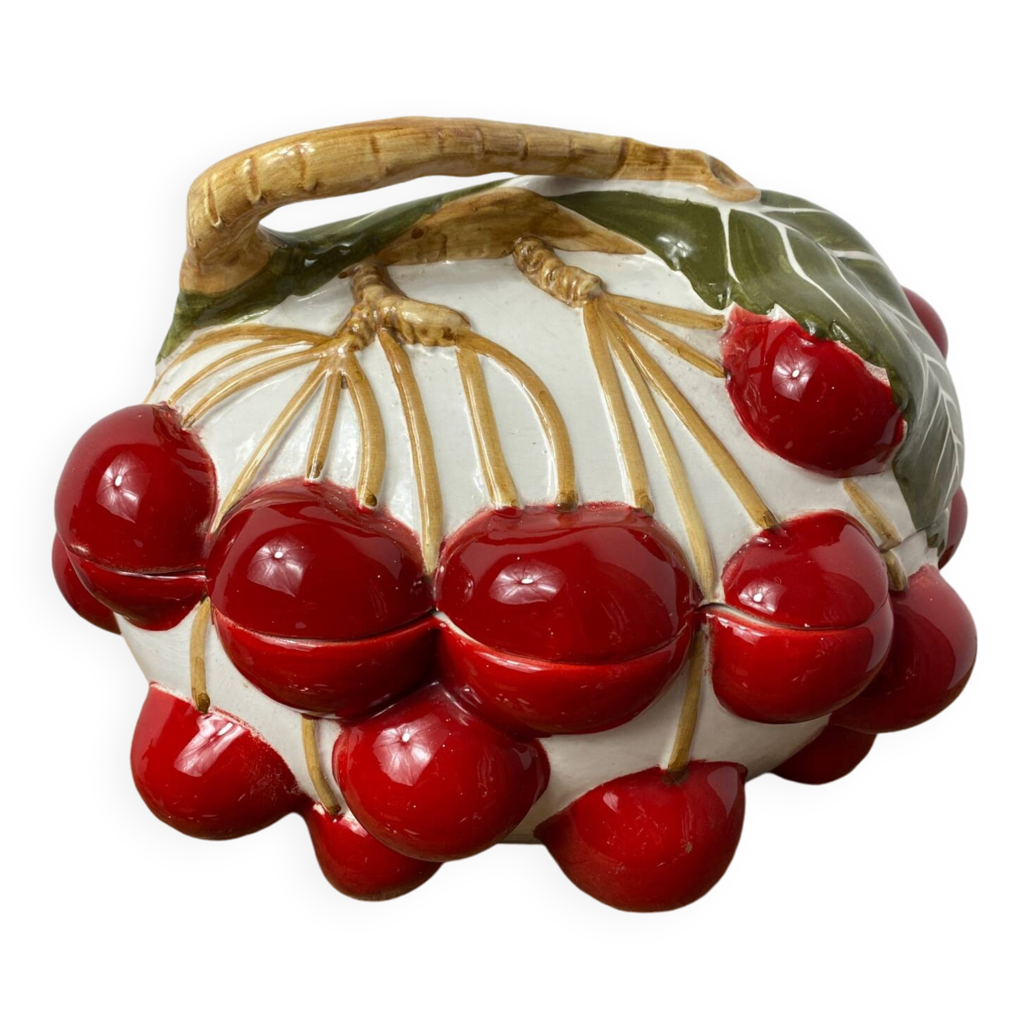Cherry soup tureen barbotine