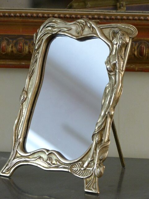Table mirror Art Nouveau style in solid bronze 20x26cm