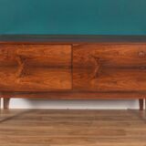 Buffet rétro en palissandre Archie Shine des années 1960 Robert Heritage Buffet en palissandre par Archie Shine Mid C