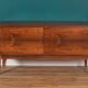 Buffet rétro en palissandre Archie Shine des années 1960 Robert Heritage Buffet en palissandre par Archie Shine Mid C