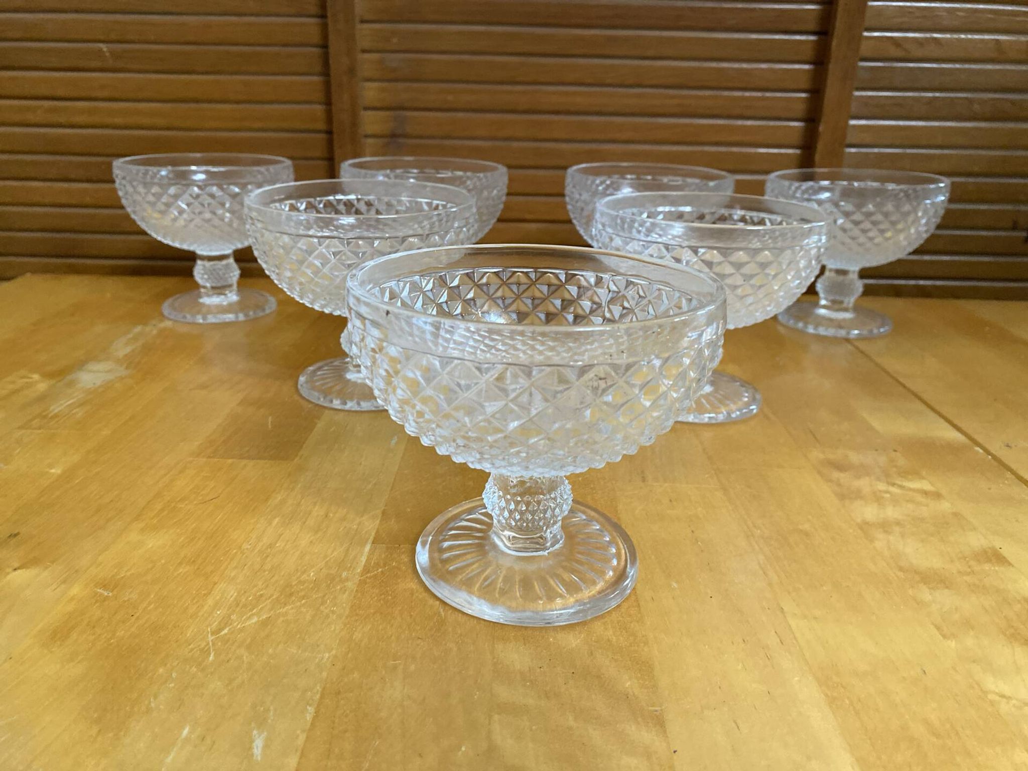 Set of 7 Glass Ice Cream Bowls Diamond Point France Vintage #E076