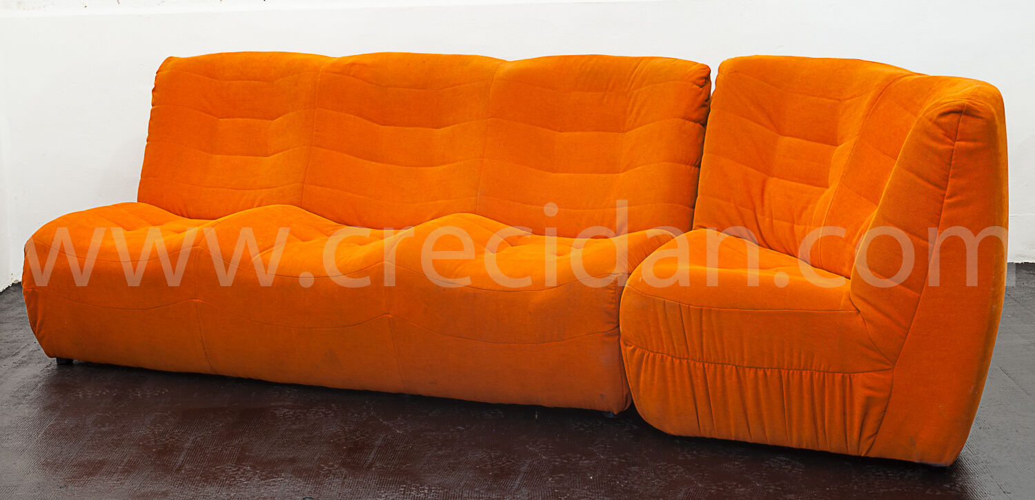 Orange sofa 70'