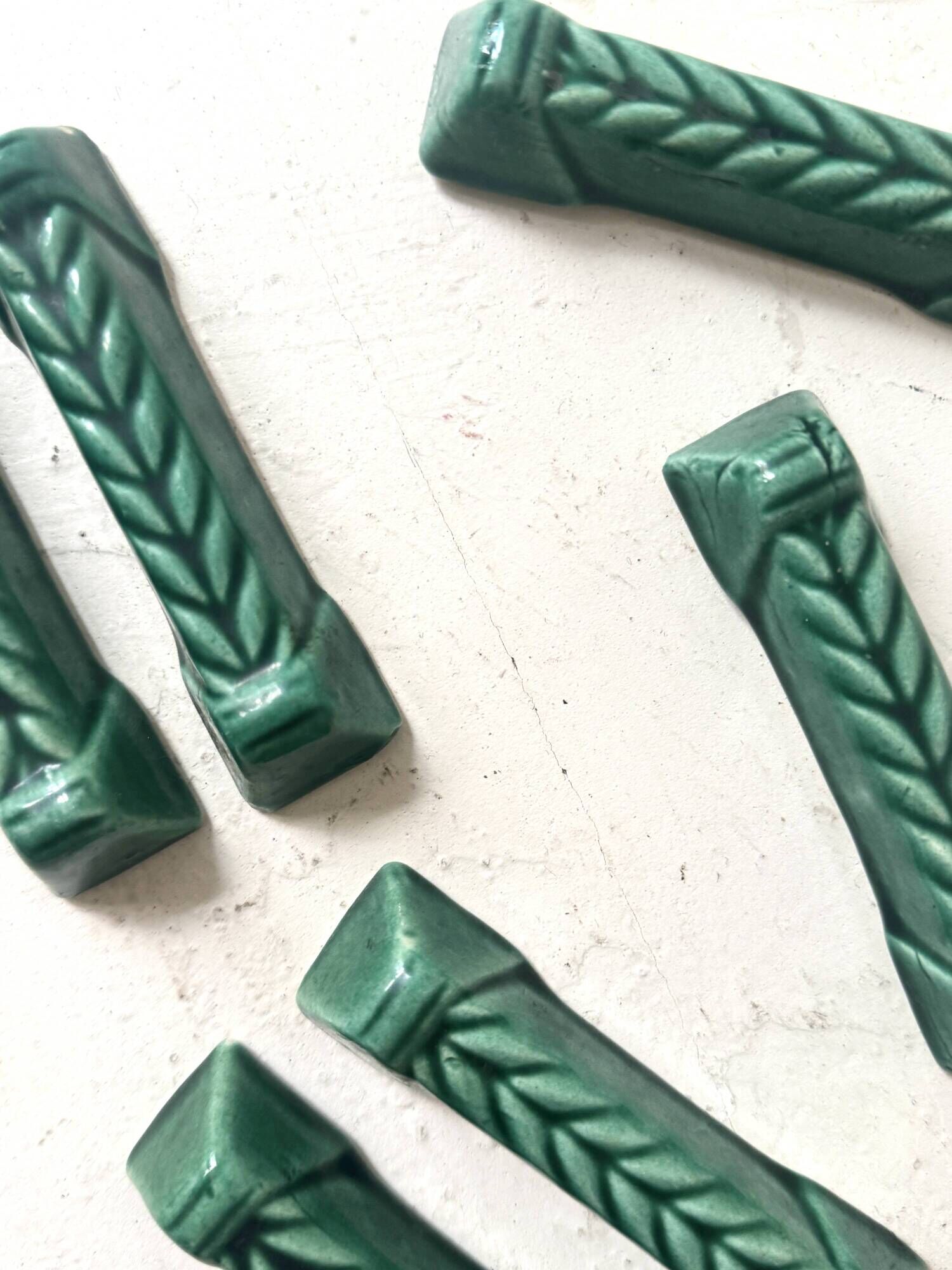 6 green ceramic knife rests, Vallauris 1950
