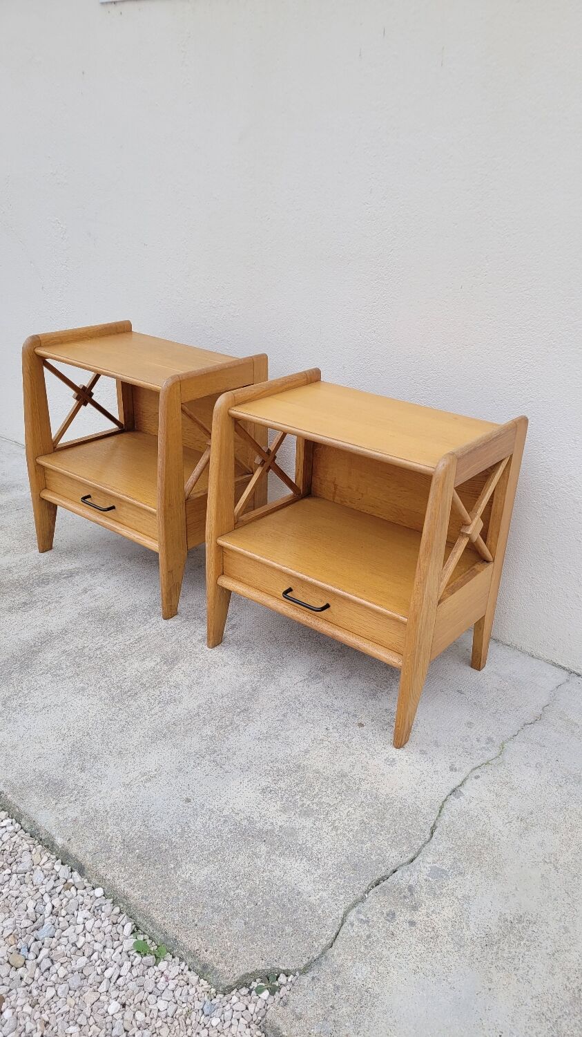 Paire de table de chevets Ateliers Saint sabin en chêne 1950