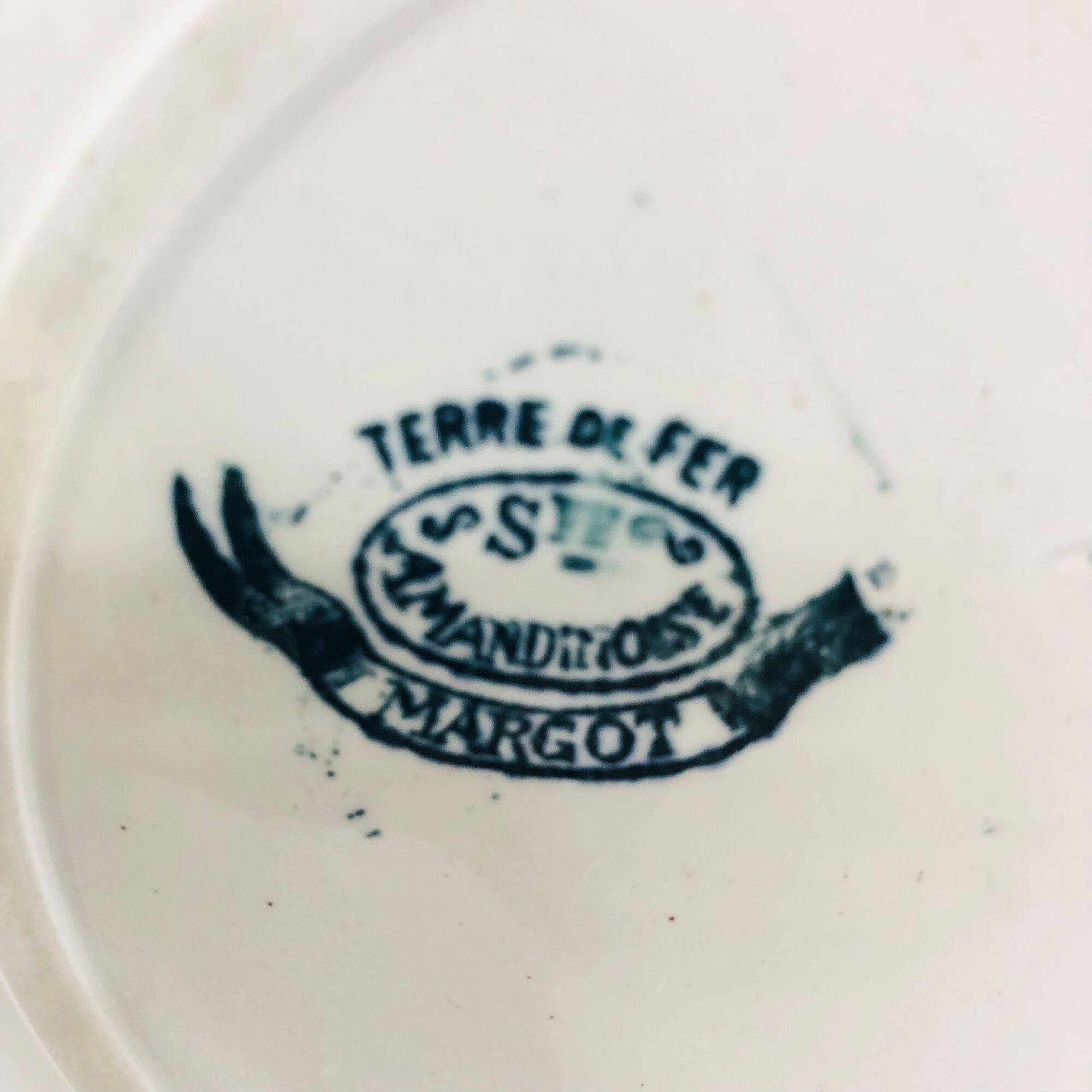 4 deep plates "St-Amandinoise" Model "Margot"