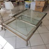 Showcase coffee table