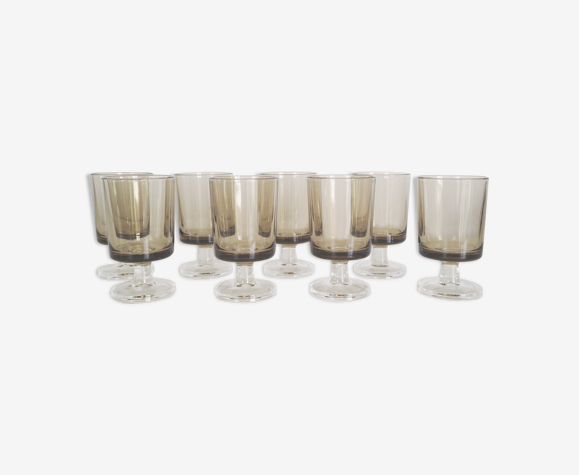 Set de 8 verres à liqueur Luminarc années 70 en verre fumé