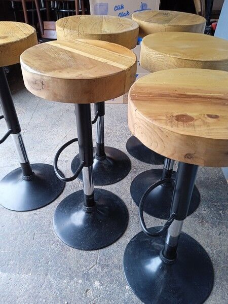 6 high bar stools wood and metal