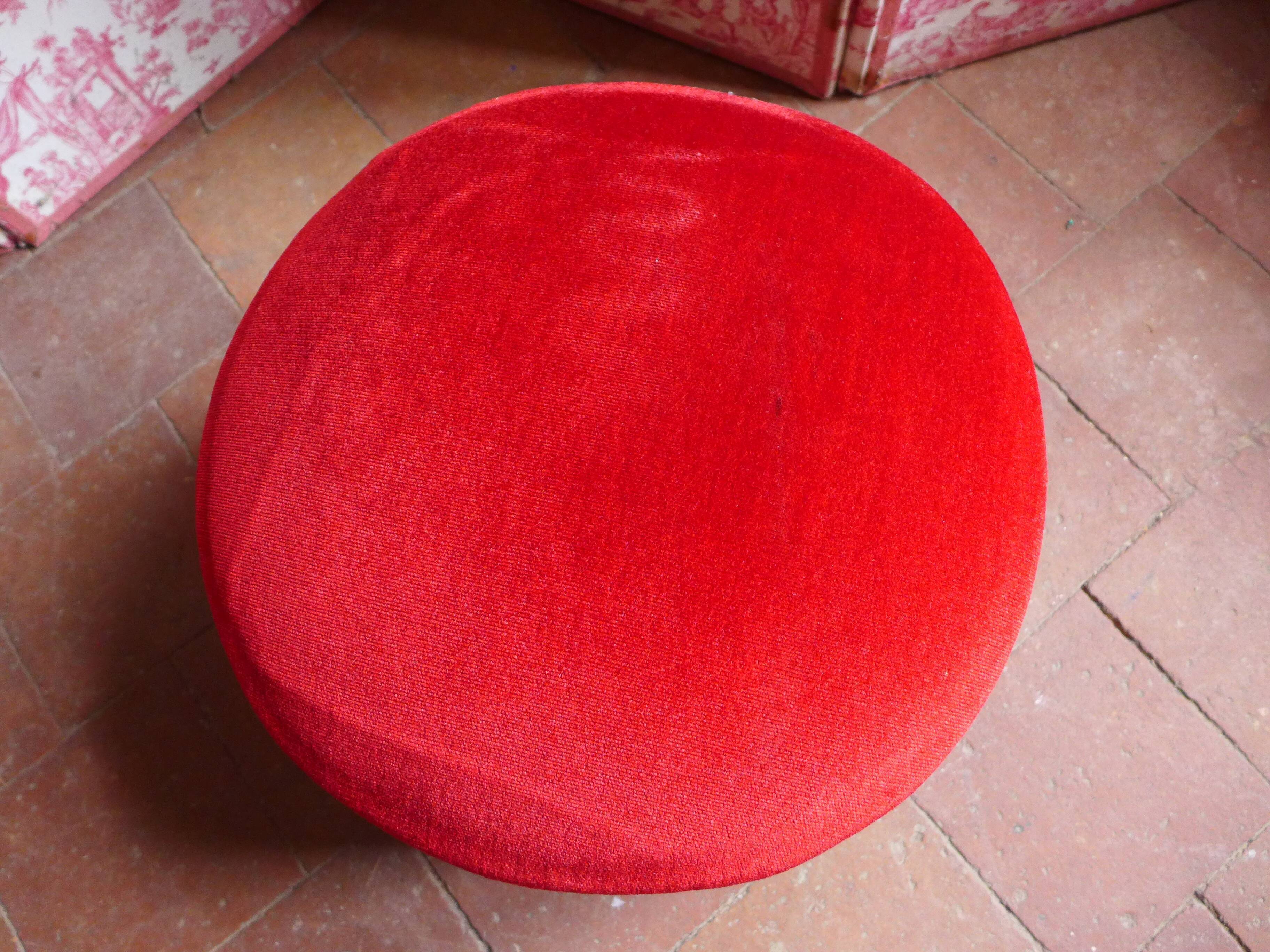 Vintage velvet pouf