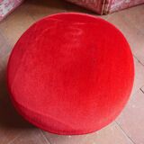 Vintage velvet pouf