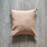 Beige Berber cushion with cotton pompom