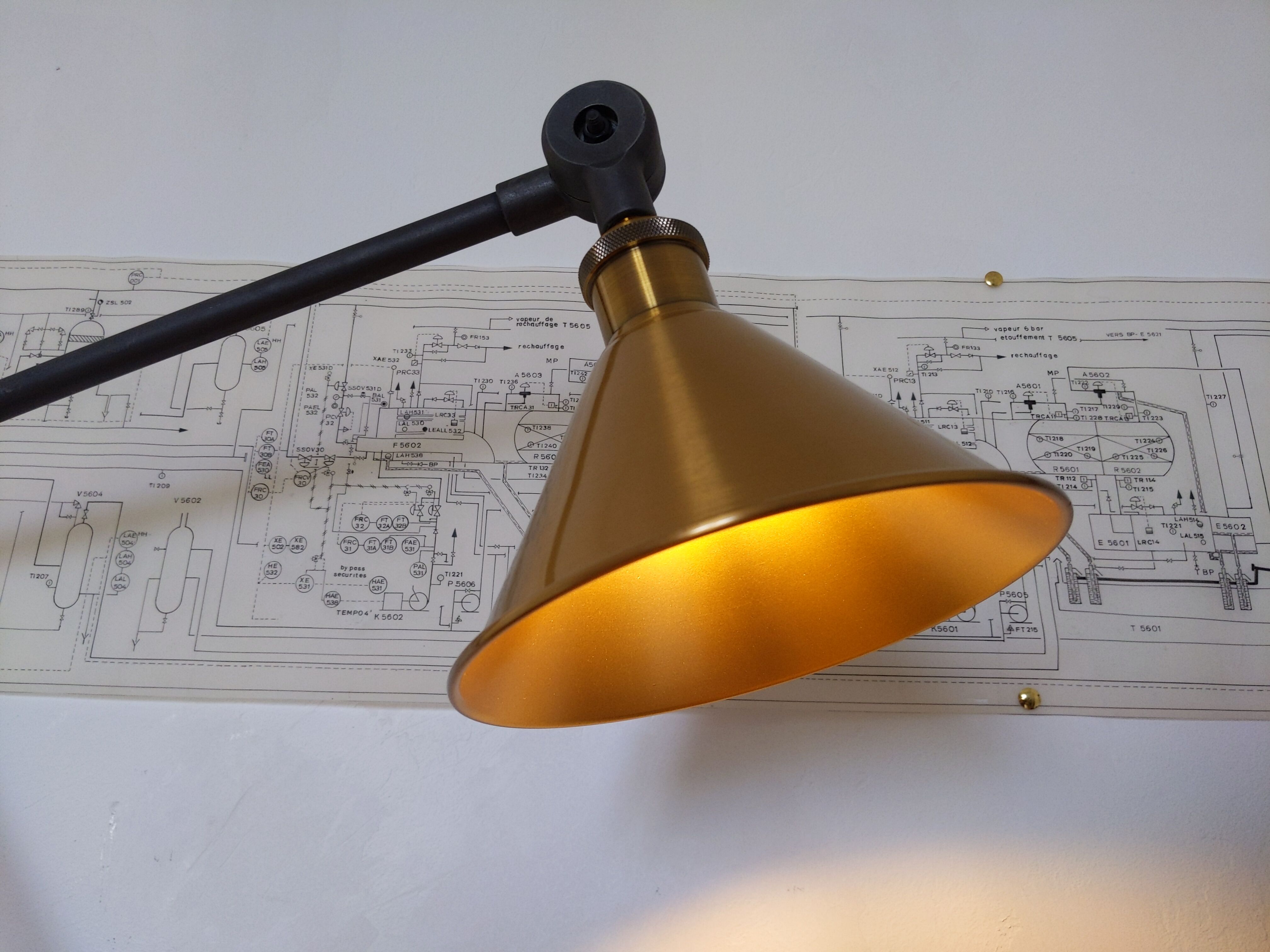 Vintage articulated desk lamp