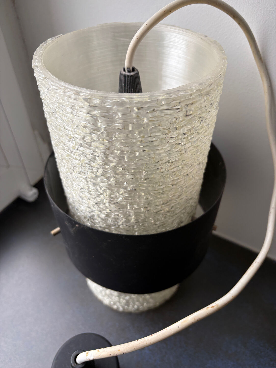 Vintage suspension light fixture