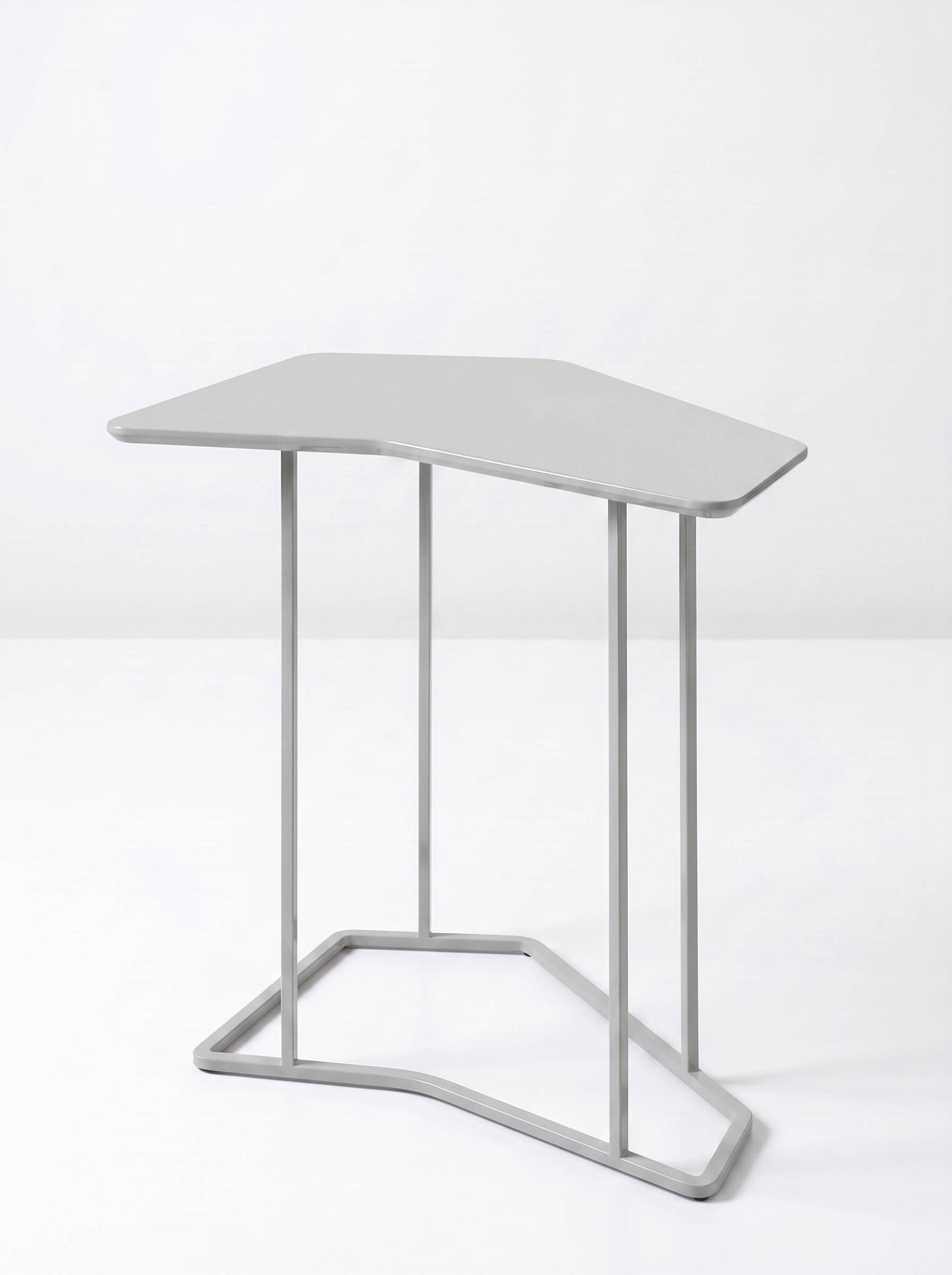 Table d'appoint design - Etat neuf