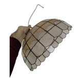 Mother-of-pearl suspension