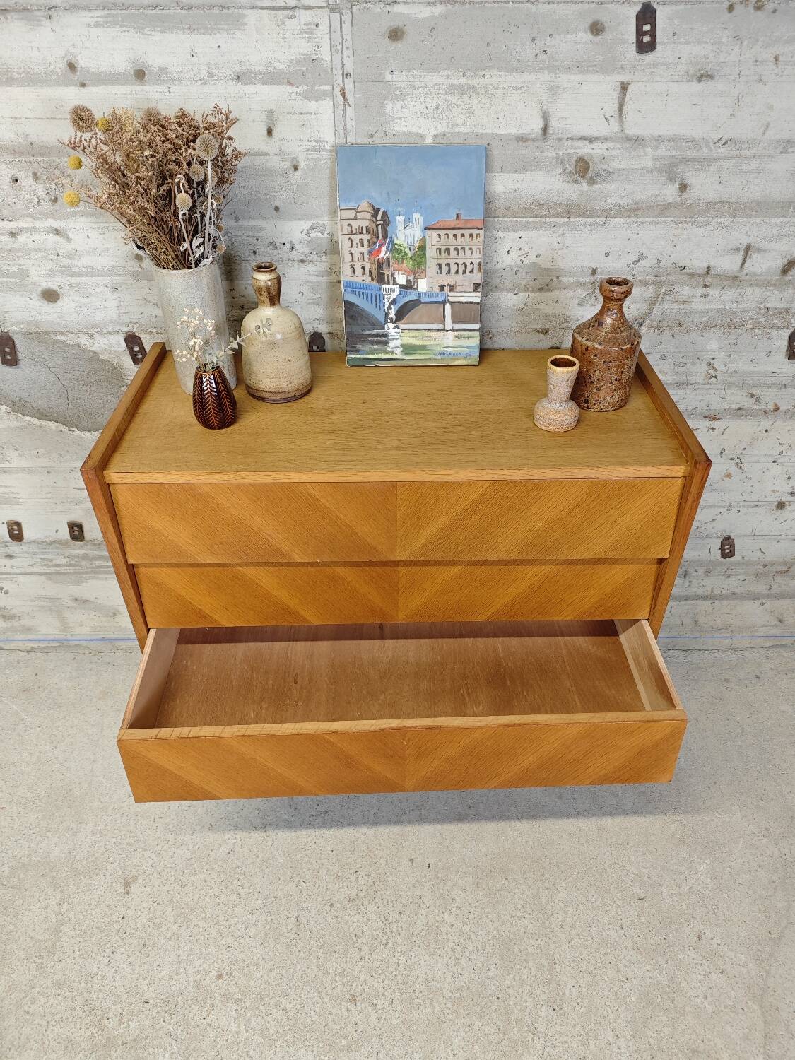 Vintage chest of drawers