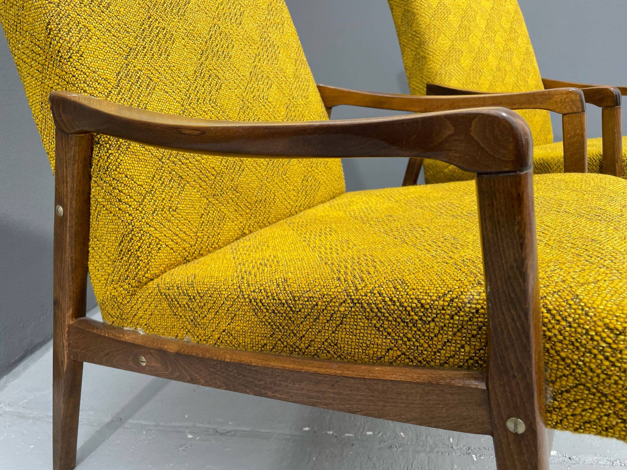 Fauteuils de Jiří Jiroutek – Interiér Praha, années 1960-70