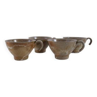 Set of 4 earthenware cups