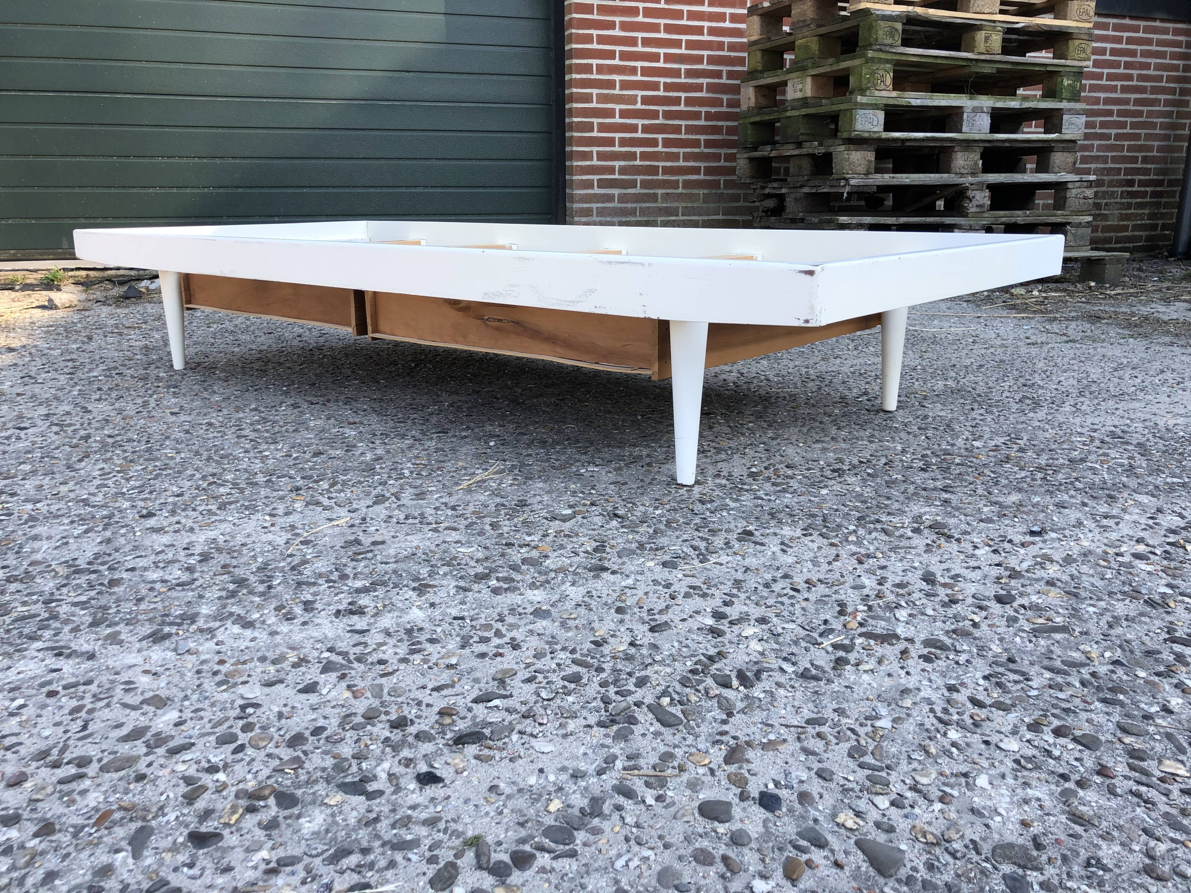 Vintage teak meridian