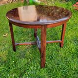 Circular coffee table