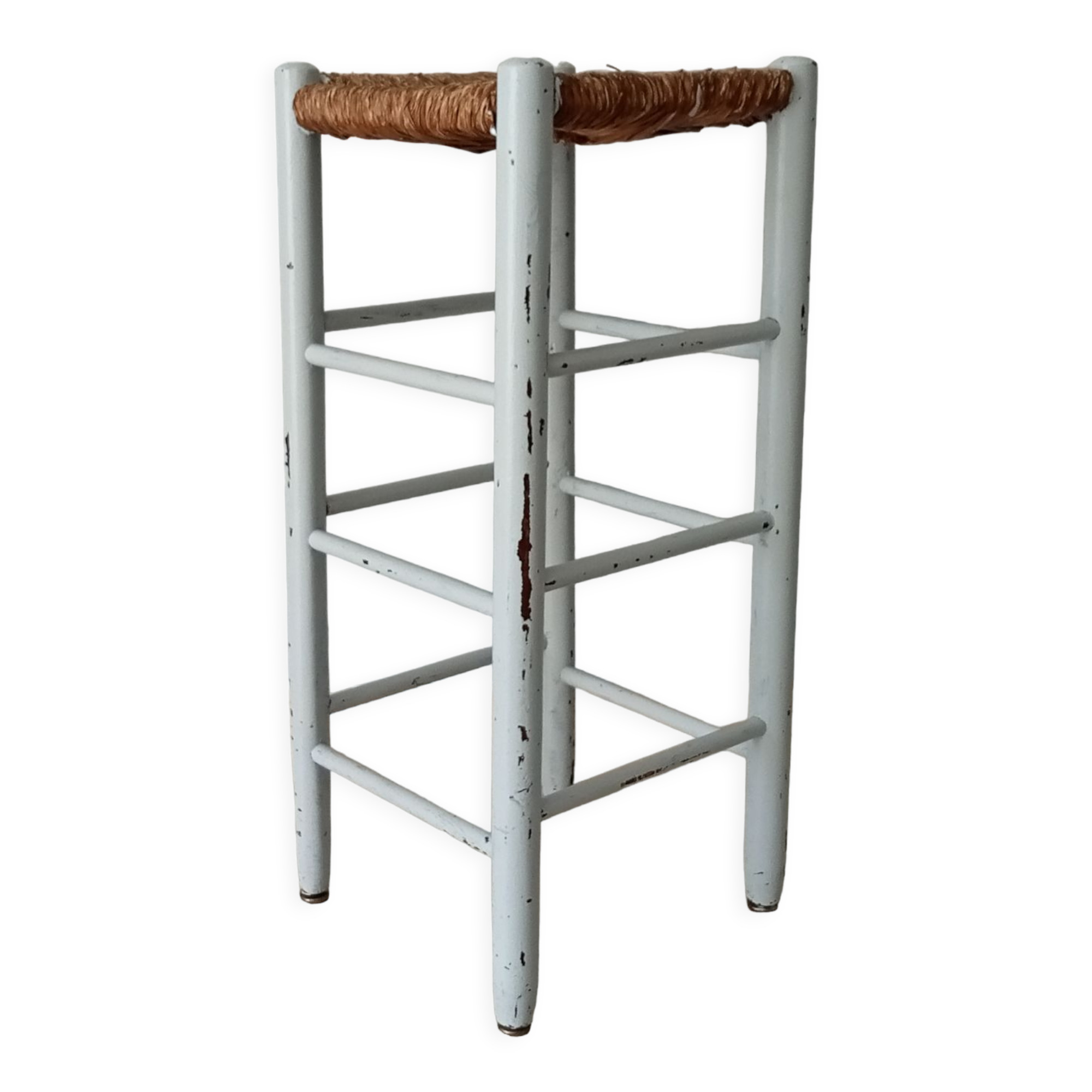 Antique stool high mulched