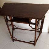 Console de forme trapézoïdale en cannes des Philippines
