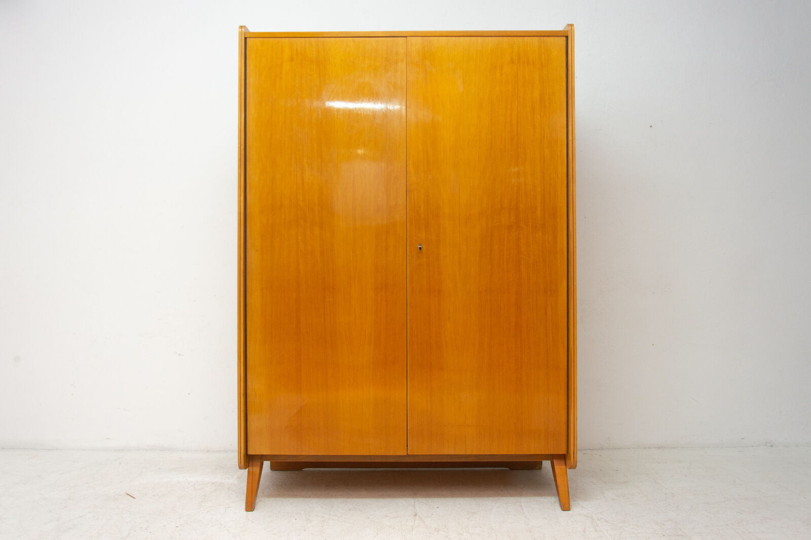 Wardrobe by František Jirák for Nový Domov, 1960