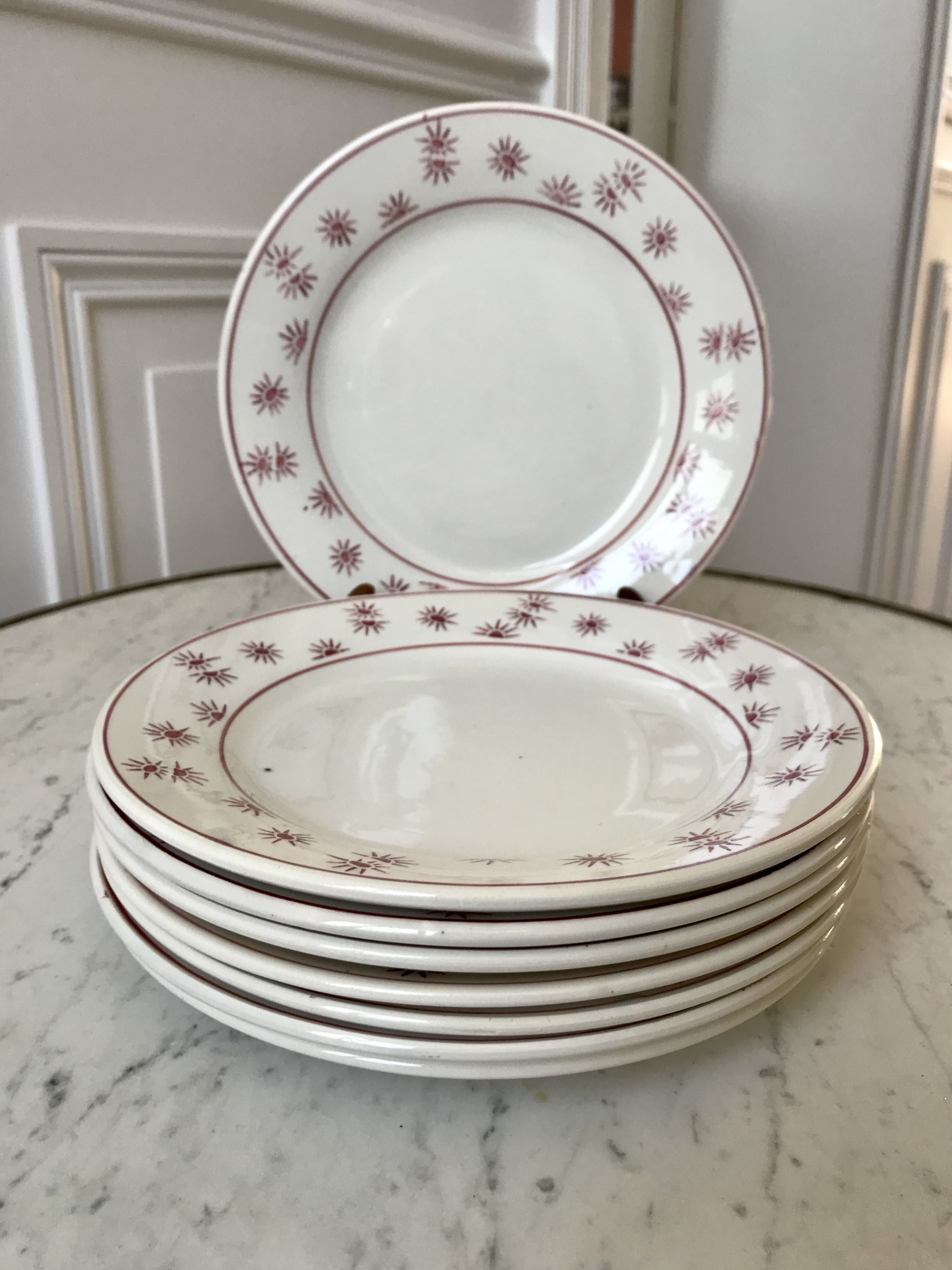 Set of 8 dessert plates Digoin Sarreguemines model "Andrée" small suns 30s