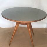 Round table