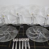 6 oyster plates and its 6 embossed glass forks, 1970s