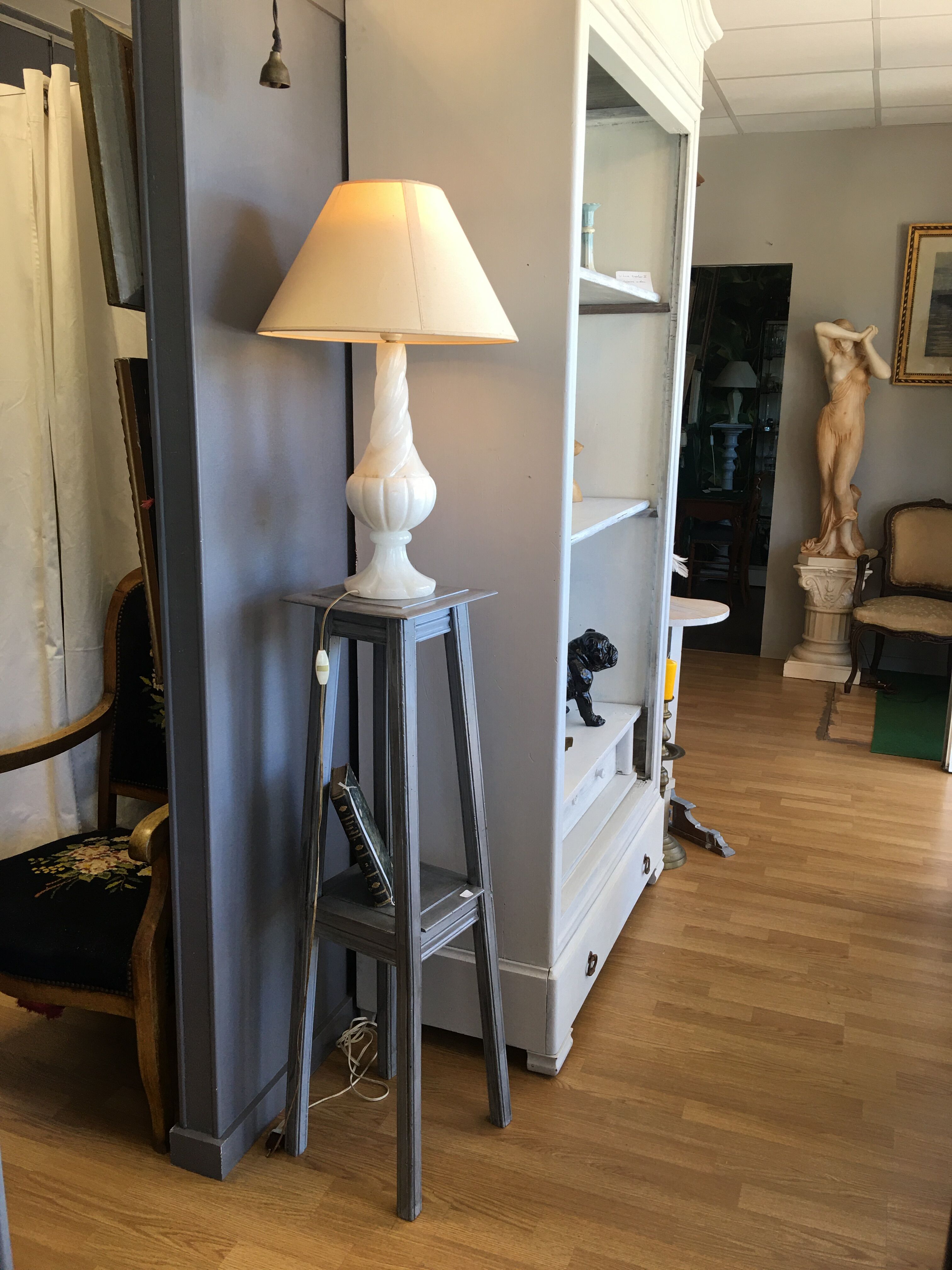 Lamp to be installed in Alabaster