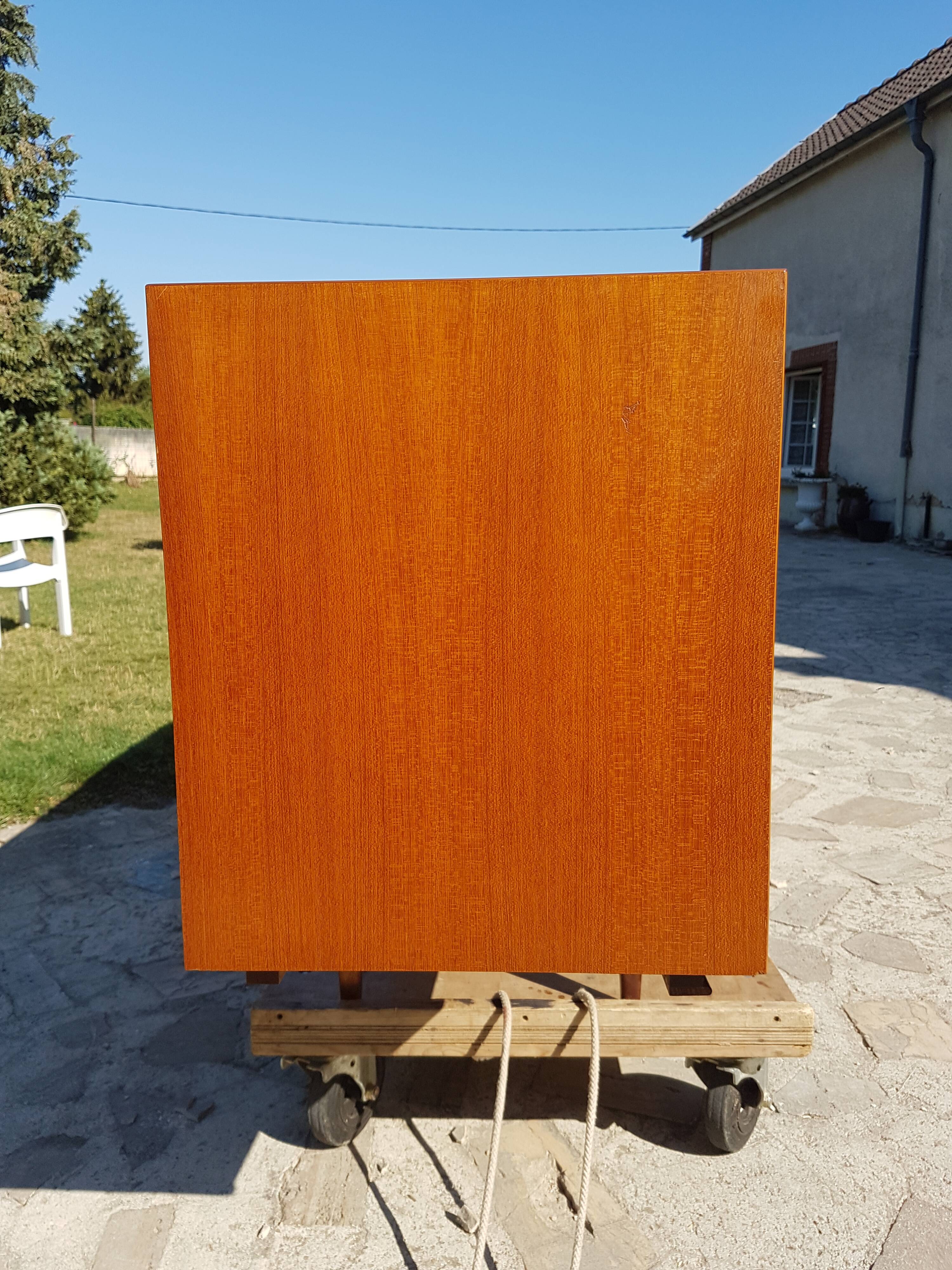 Sideboard style of the 1960s
