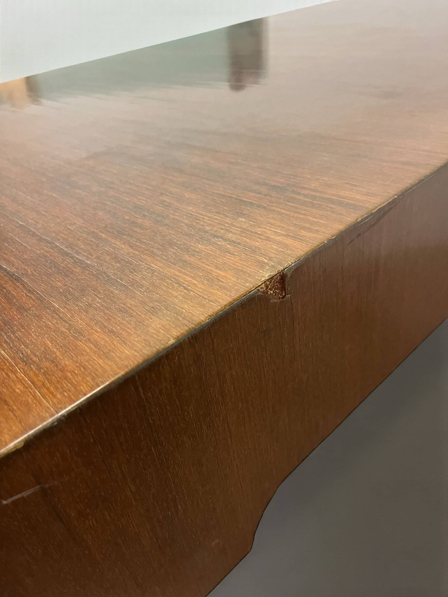 Minister's desk set + sideboard, Claude Gaillard for Ligne Roset, 1970