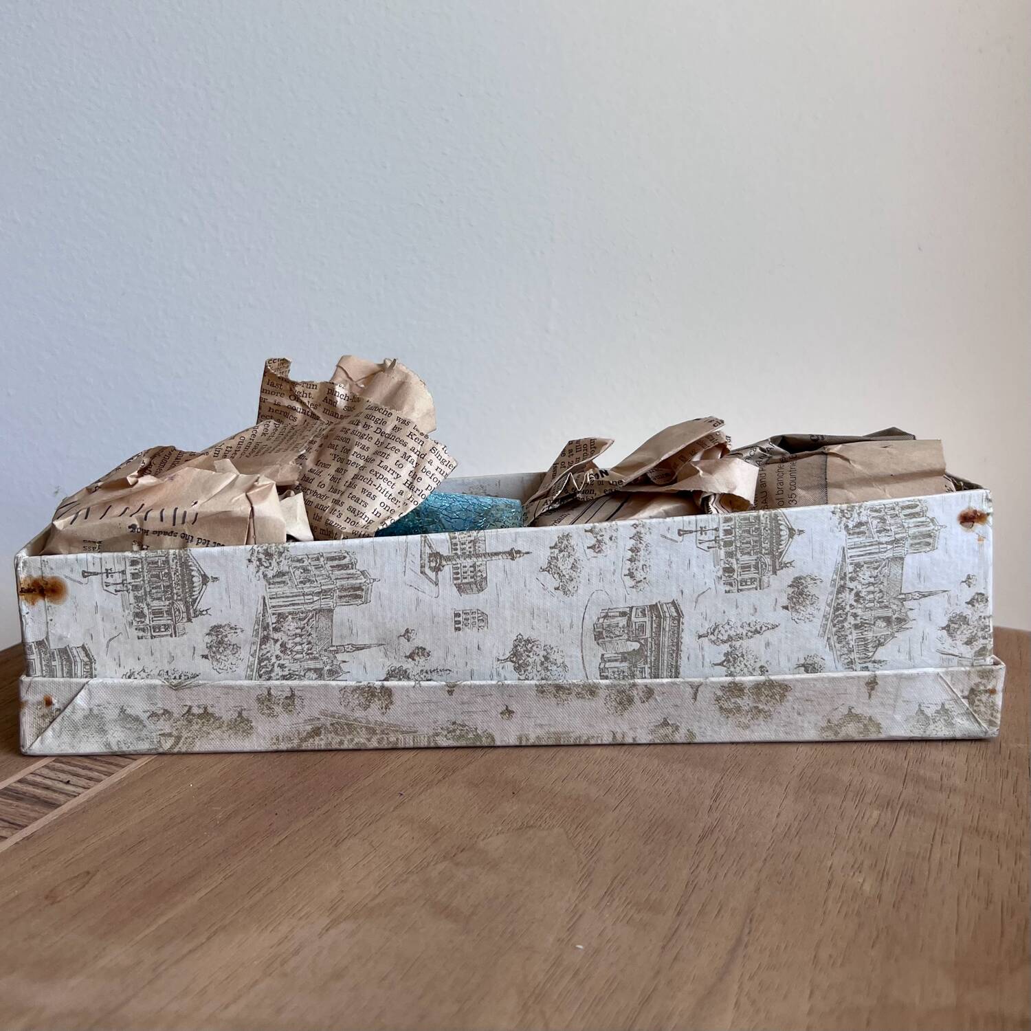 Set of 4 vintage azure blue crackled glass vases – ref. 7239