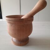 Wood mortar and pestle