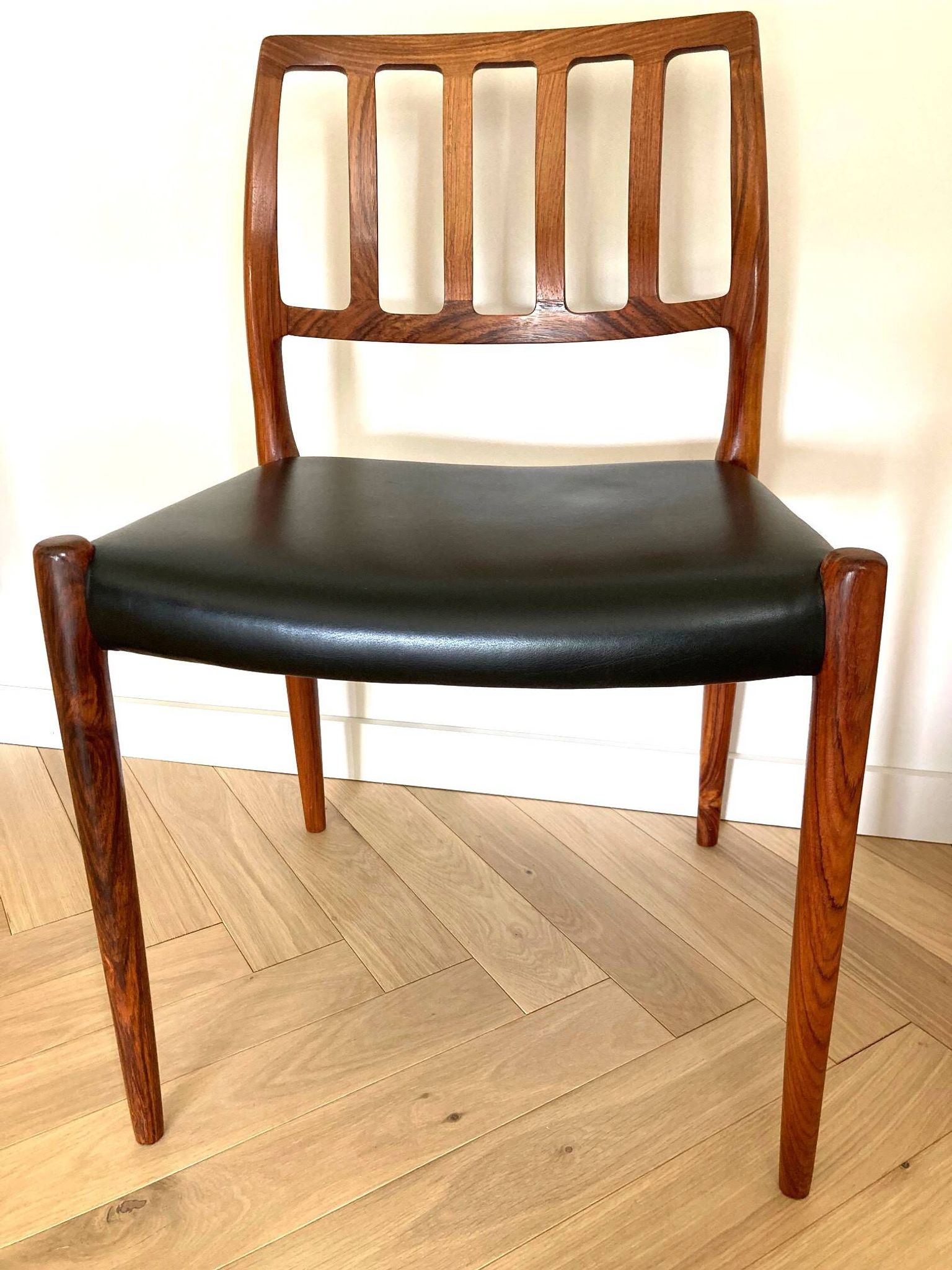 Vintage chair, Danish rosewood 1974, Model 83, by Niels Moller