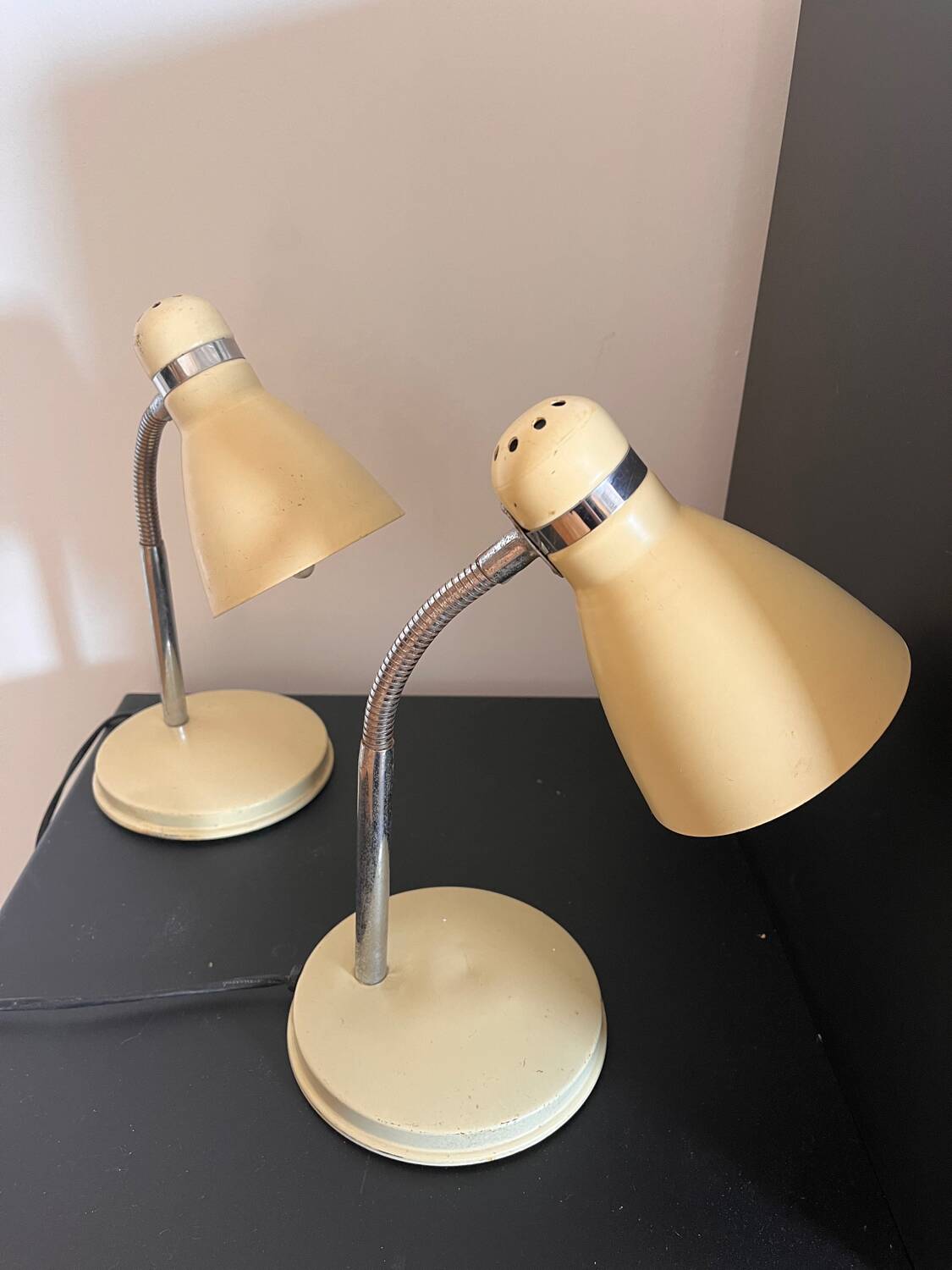 Pair of beige sheet metal lamps
