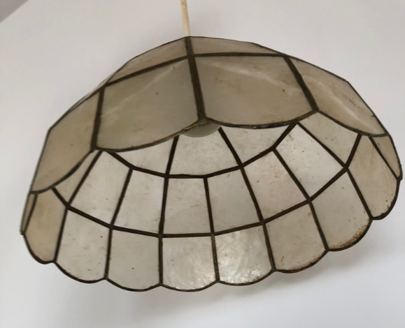 Mother-of-pearl hanging lamp