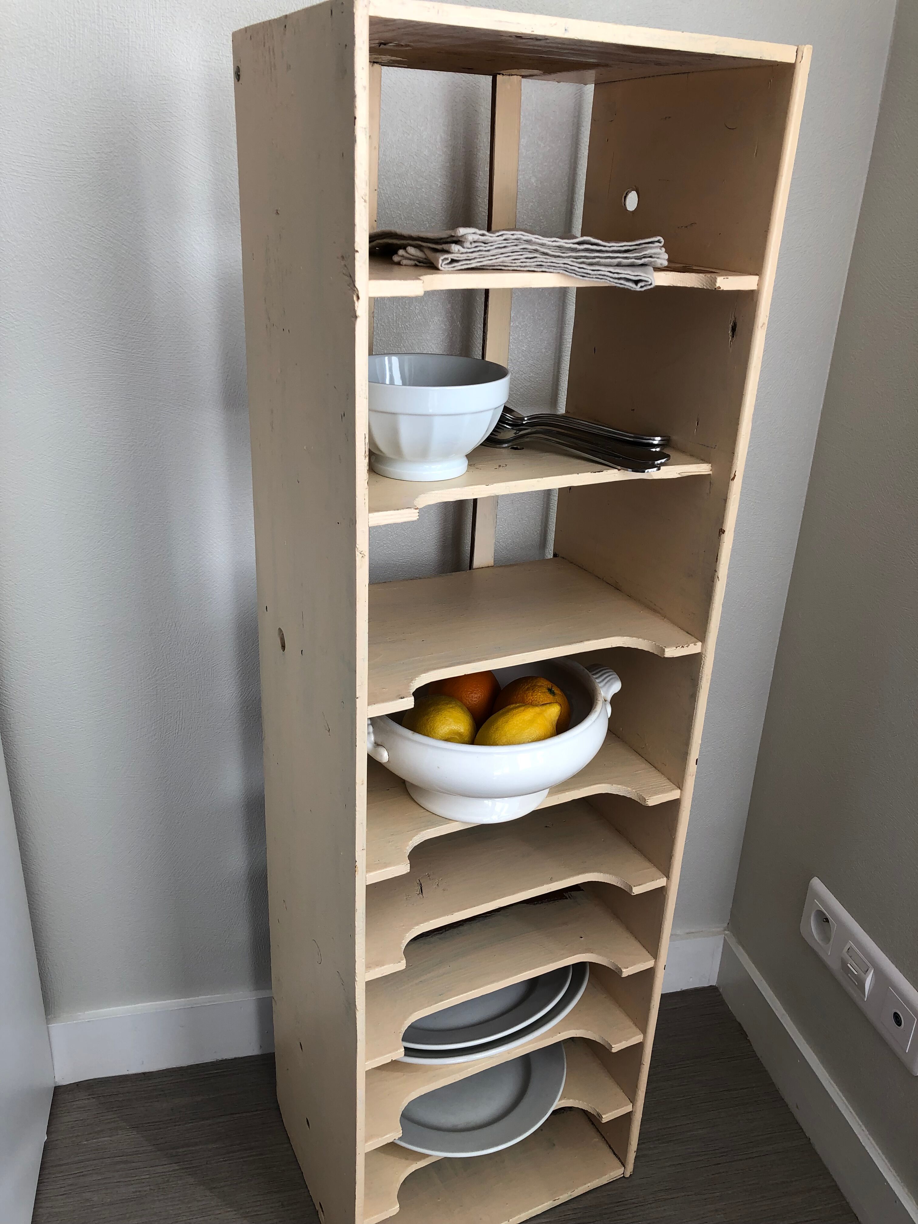Patinated locker Cabinet