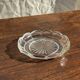 Cendrier vintage en verre moulé en forme de fleur D14 H2,5