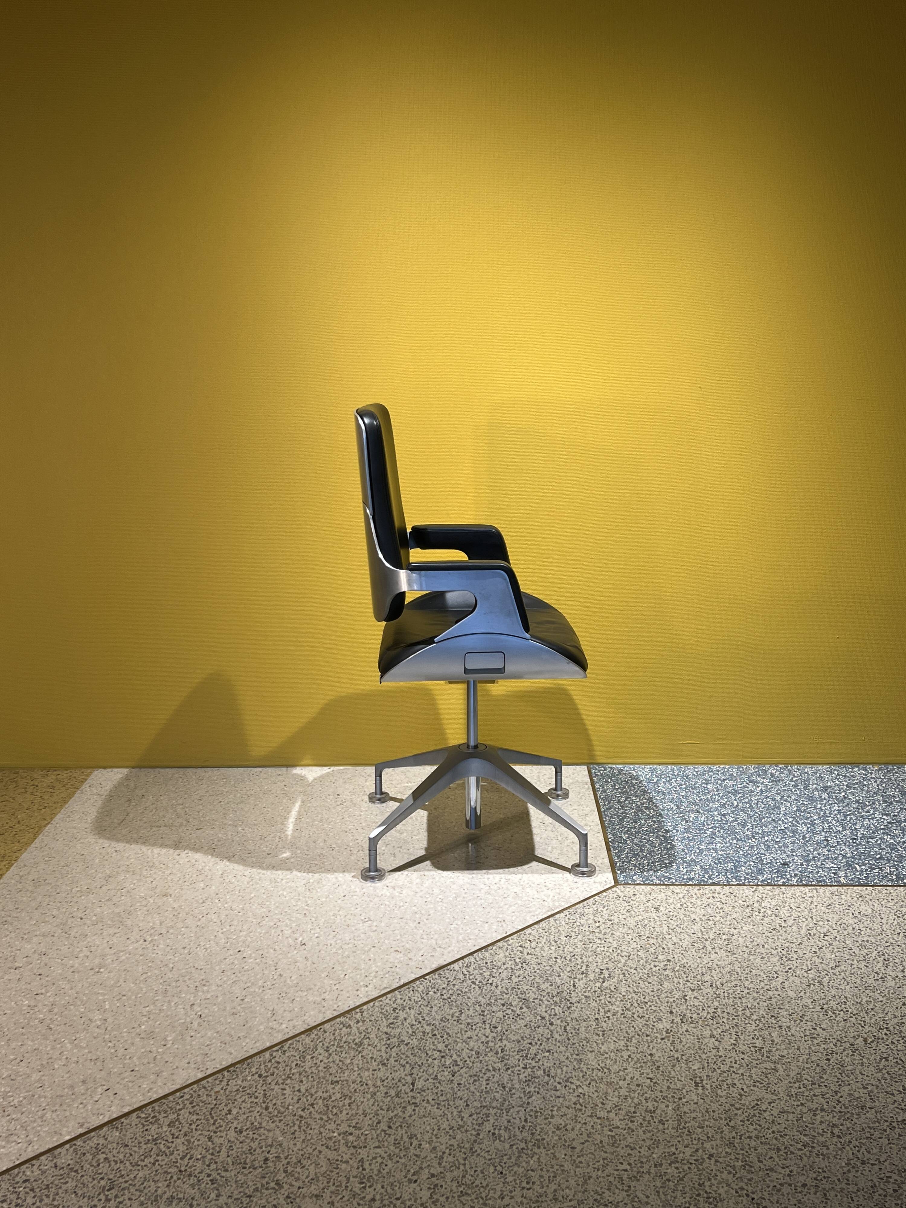 Model 151s Desk Chair By Hadi Tehrani For Intersthul, 2000's