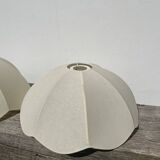 Paire de suspensions fleurs en tissu beige