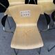 4 chaises Fritz Hansen desing