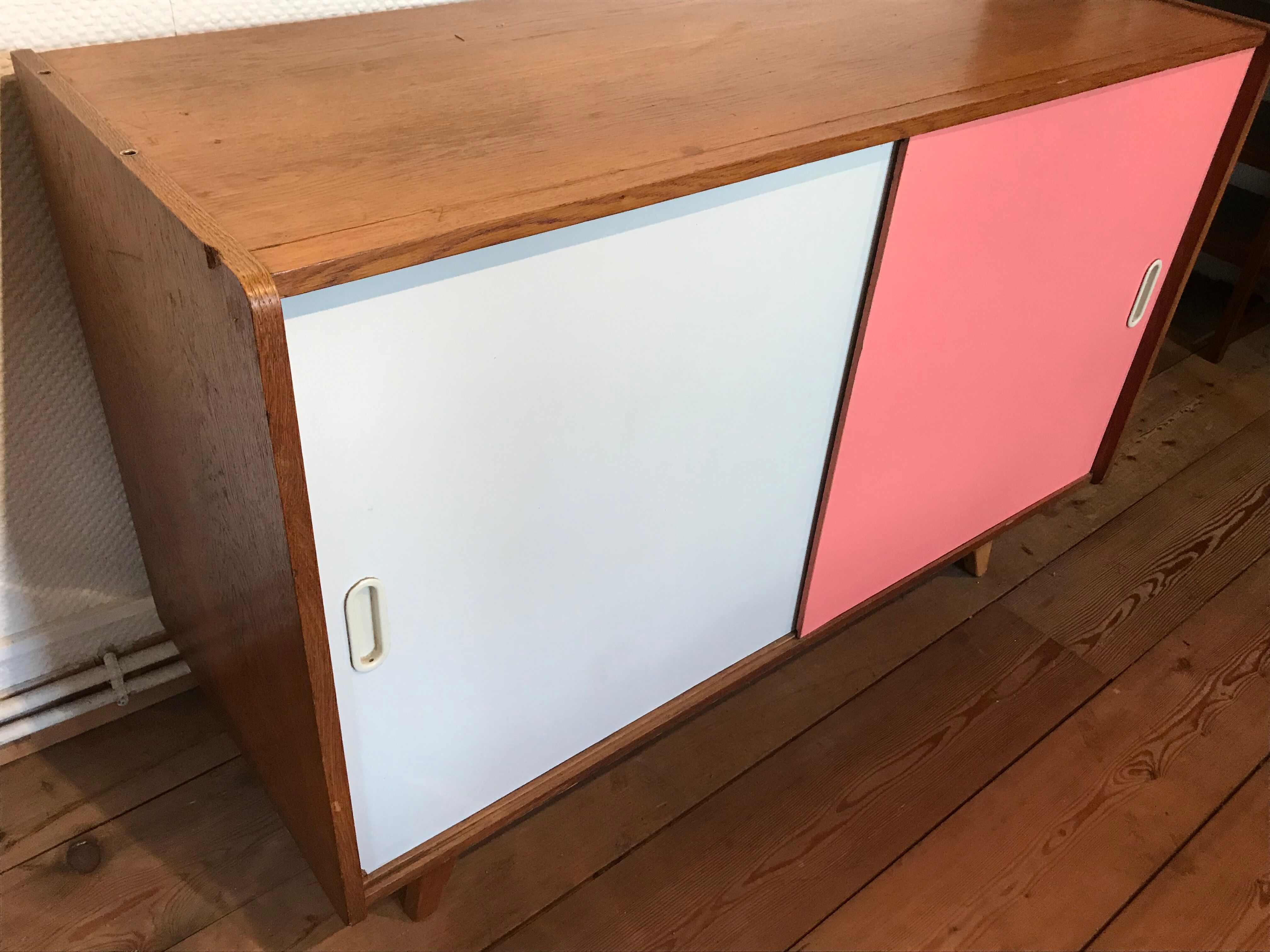 Buffet 2 doors Jiri Jiroutek