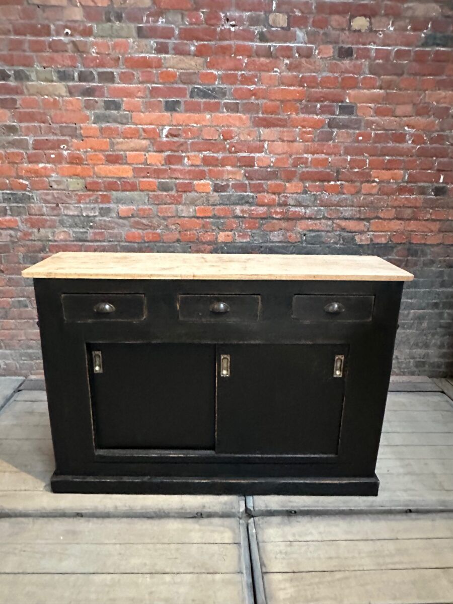 Early 20th century oak bar counter