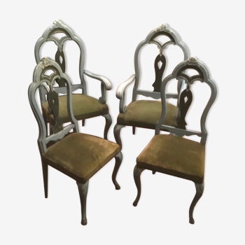 4 chaises en bois patiné de style baroque italien