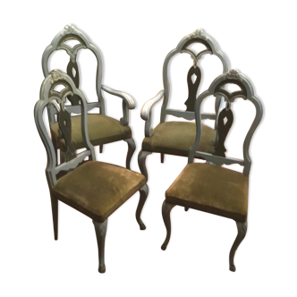 4 chaises en bois patiné de style baroque italien